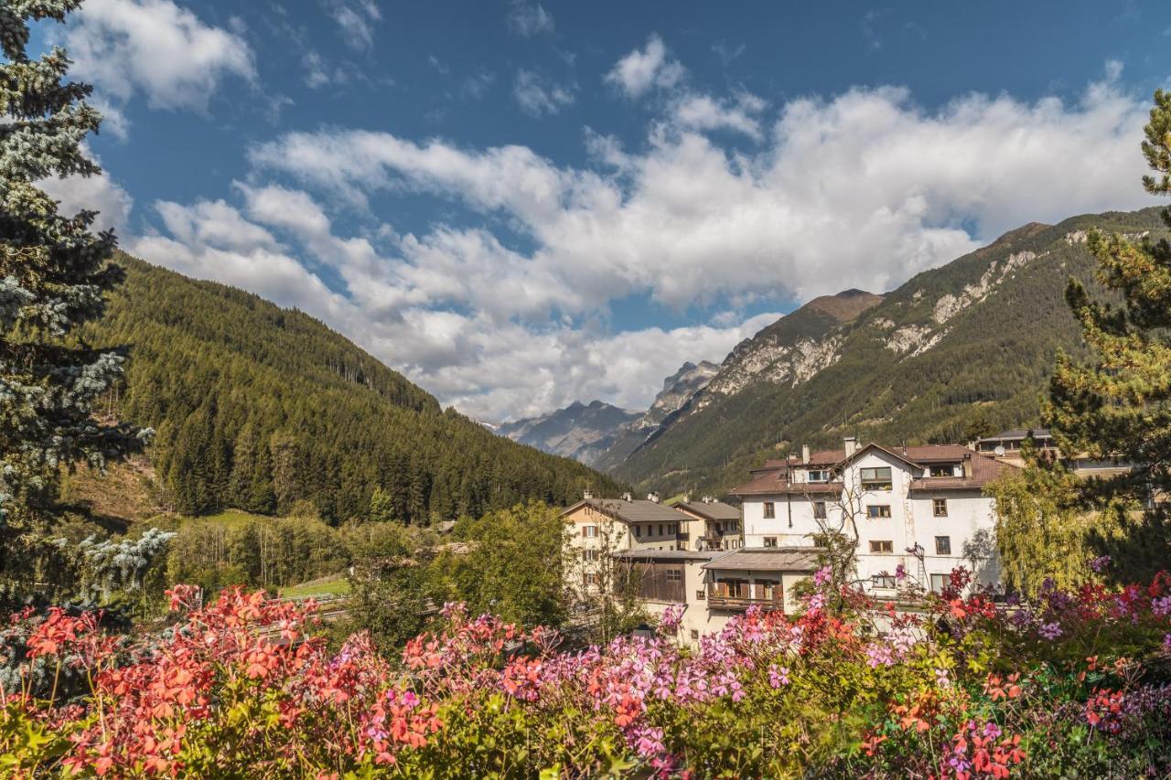 Hotel Erna コッレ・イザルコ エクステリア 写真