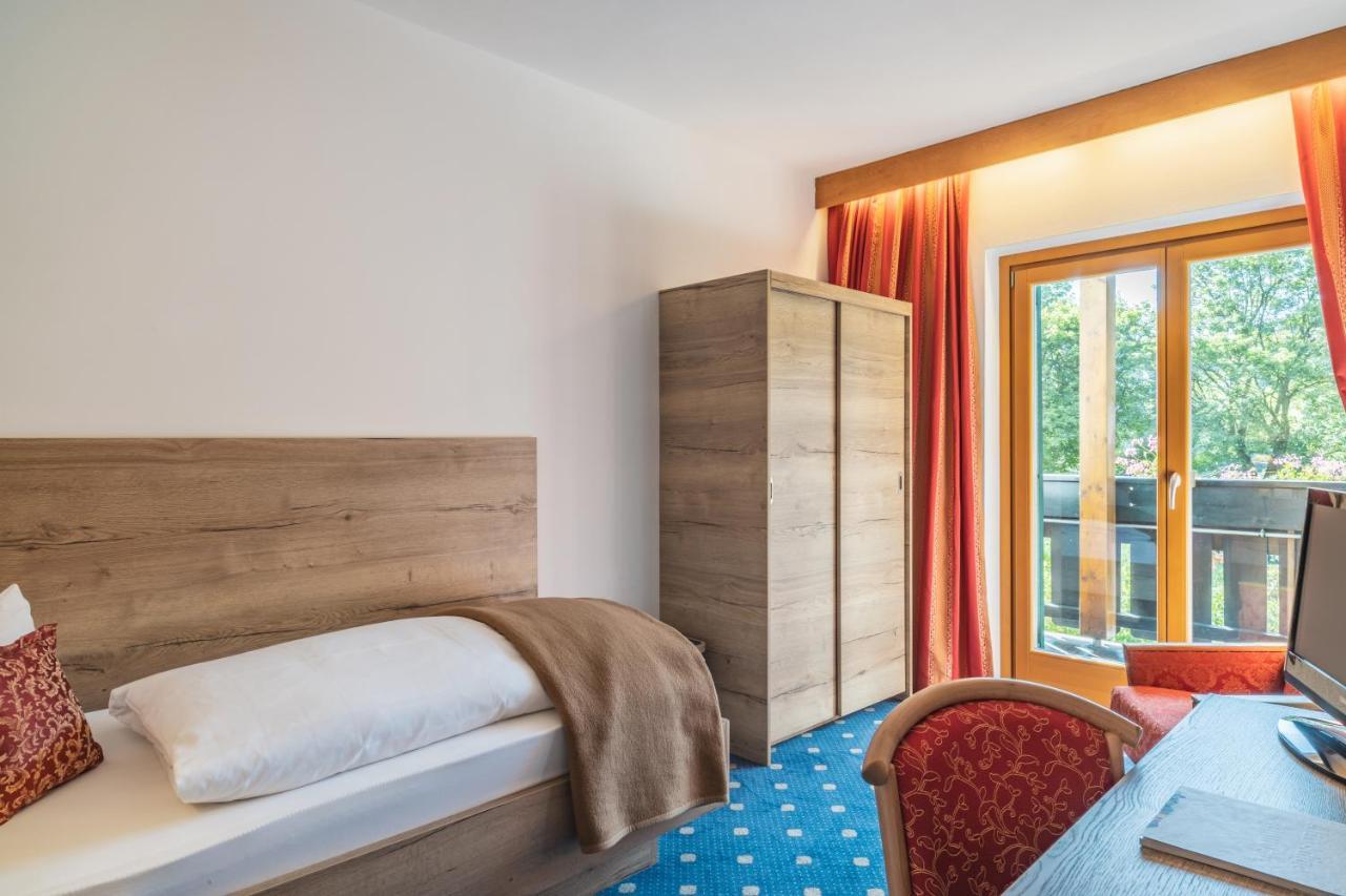 Hotel Erna コッレ・イザルコ エクステリア 写真