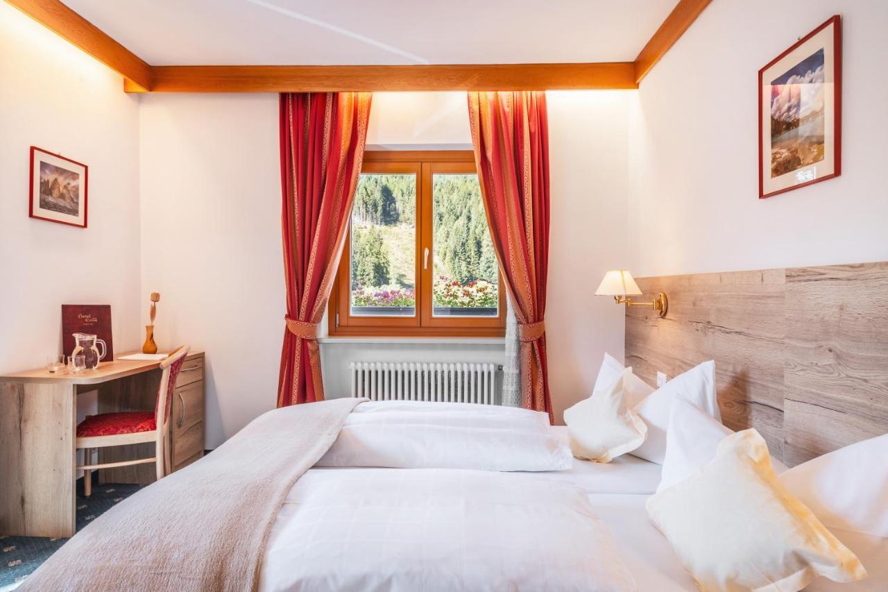 Hotel Erna コッレ・イザルコ エクステリア 写真